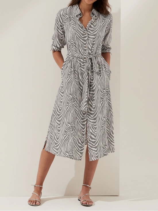 Banana Republic Factory Dresses & Skirts - BR Factory Midi Shirt Dress w/Charcoal Slip & Pockets in Gray/White Zebra Print